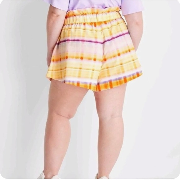 Future Collective Women’s Tie-Waist Paperbag Shorts - Picture 3 of 7